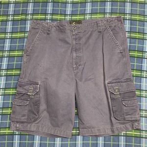 Blue (yes blue) i 5 apparel Cargo shorts. Size 40